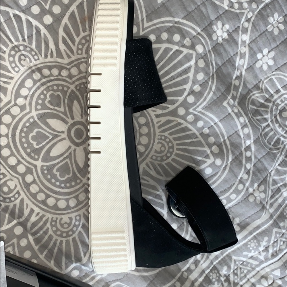 BRAND NEW SHOES